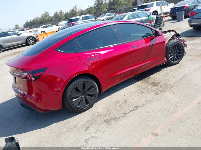 2025 TESLA MODEL 3 5YJ3E1EB9SF891571 Photo 3