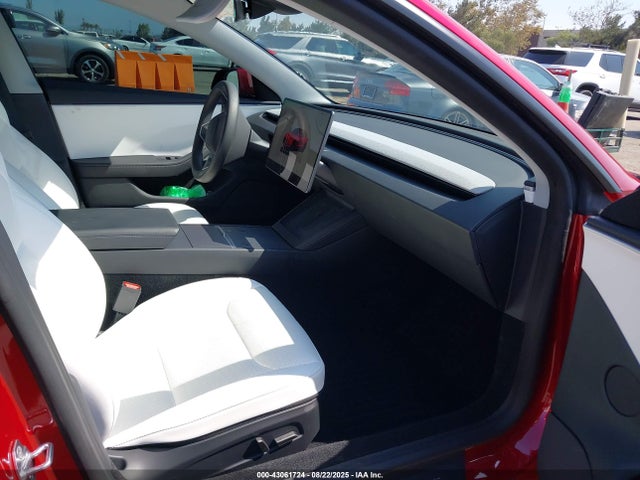 2025 TESLA MODEL 3 5YJ3E1EB9SF891571 Photo 4