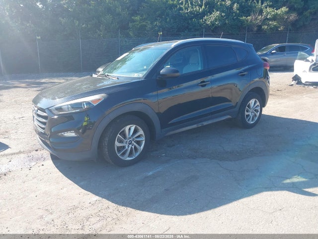Hyundai Tucson 2016 KM8J33A42GU054428 Image 2