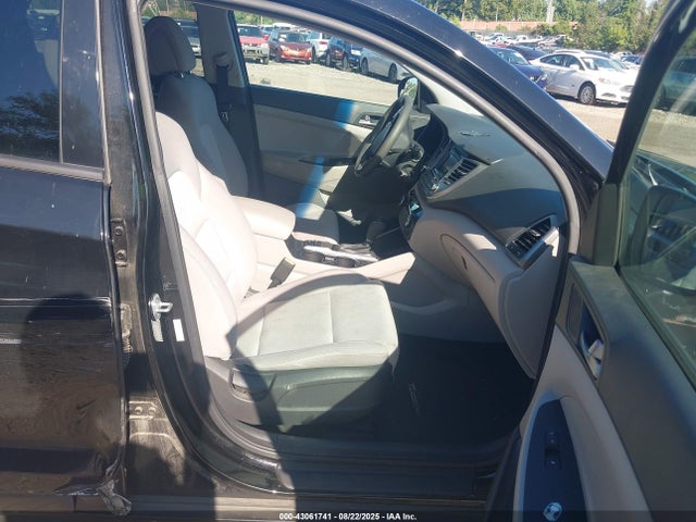 Hyundai Tucson 2016 KM8J33A42GU054428 Image 5
