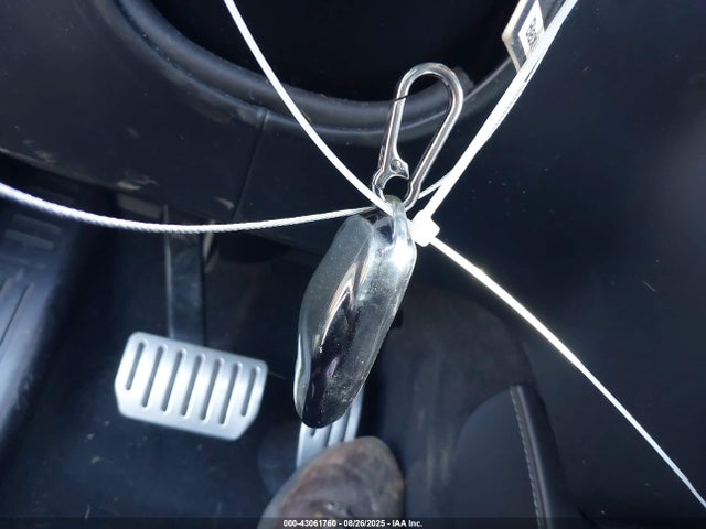 2015 TESLA MODEL S 5YJSA1H21FFP76844 Photo 10