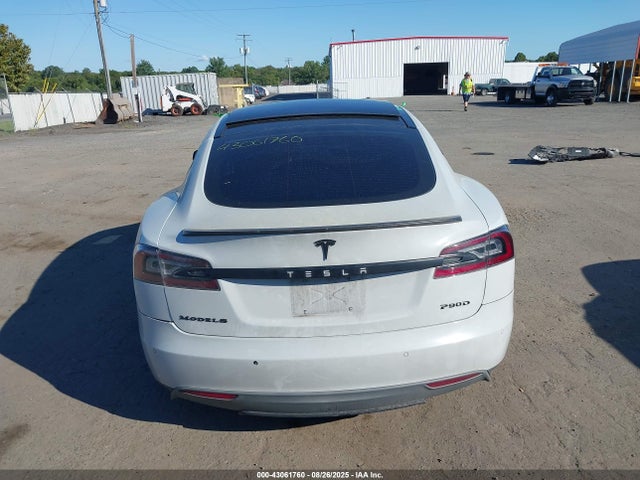 Tesla 3 phase a/c induction (dual motor) 2015 5YJSA1H21FFP76844 Image 16