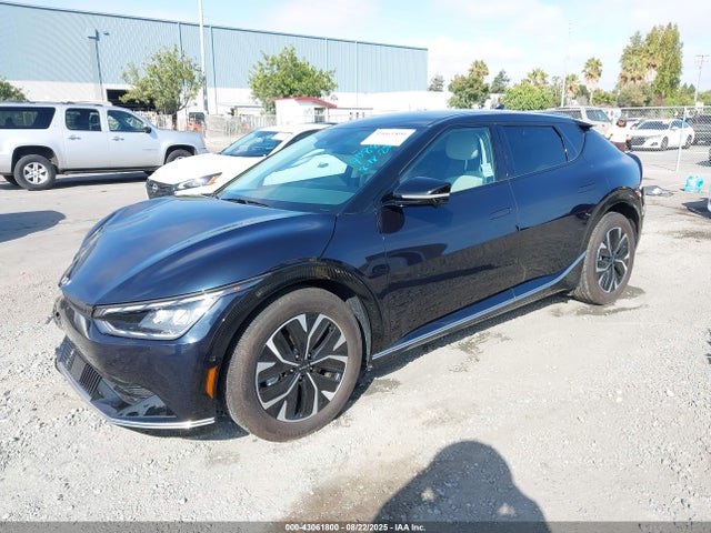 KNDC34LAXR5222805 KIA EV6