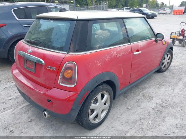 2008 MINI COOPER WMWMF33568TT63130 Photo 3