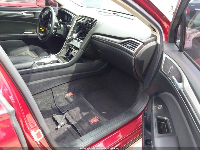 Ford 2017 2017 3FA6P0HD3HR215659 Image 5