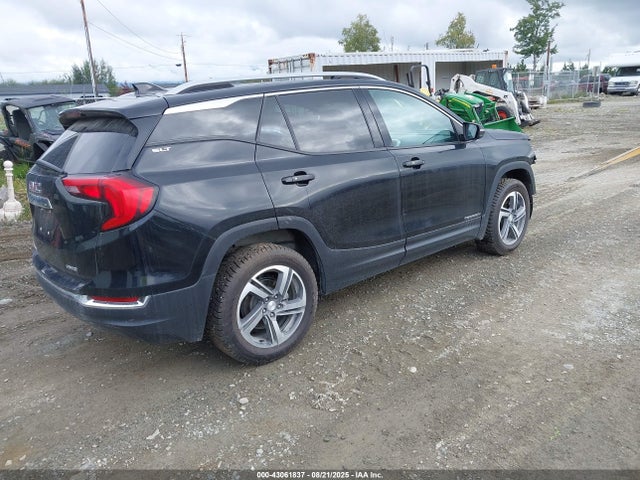 3GKALVEV5ML343915 GMC lyx