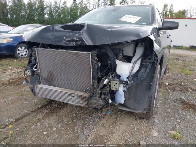 3GKALVEV5ML343915 GMC lyx