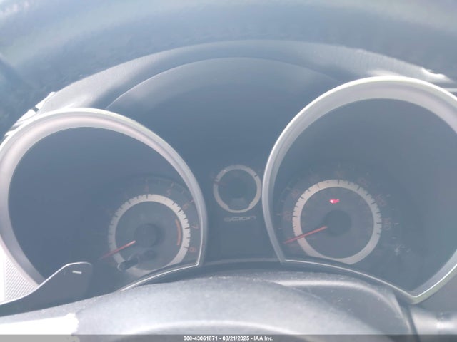Scion 2ar-fe 2015 JTKJF5C79FJ000129 Image 15