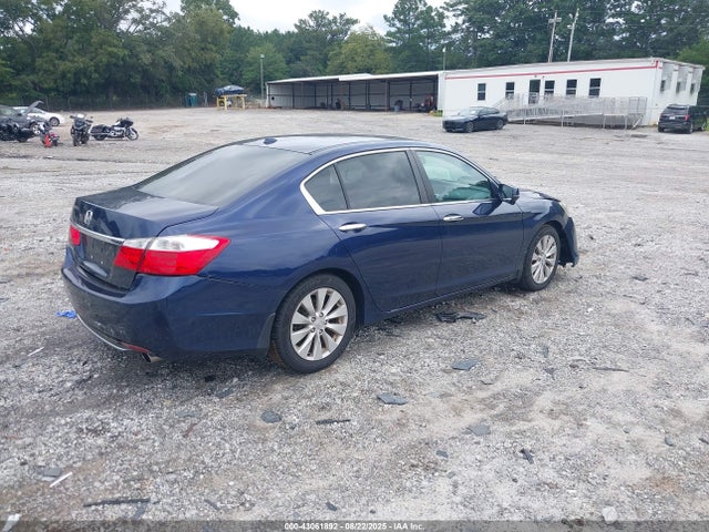 Honda k24w1 2014 1HGCR2F8XEA186872 Image 4
