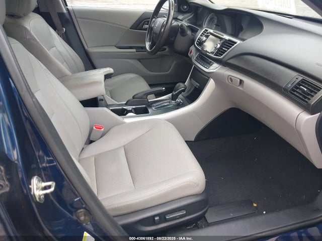 Honda k24w1 2014 1HGCR2F8XEA186872 Image 5