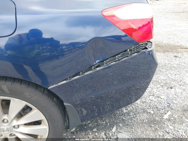 Honda k24w1 2014 1HGCR2F8XEA186872 Image 6