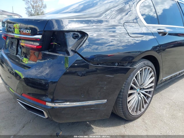 WBA7U2C00NCK89037 BMW 2022