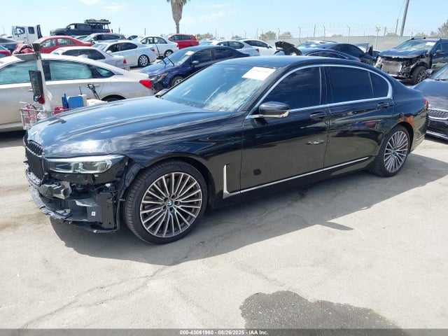 WBA7U2C00NCK89037 BMW 2022