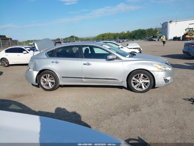 Nissan 2015 2015 1N4AL3AP2FC204580 Image 13