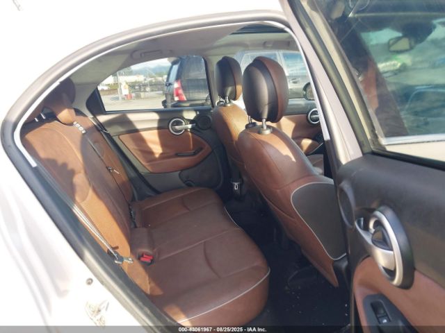 2016 FIAT 500X ZFBCFXDT1GP492650 Photo 7