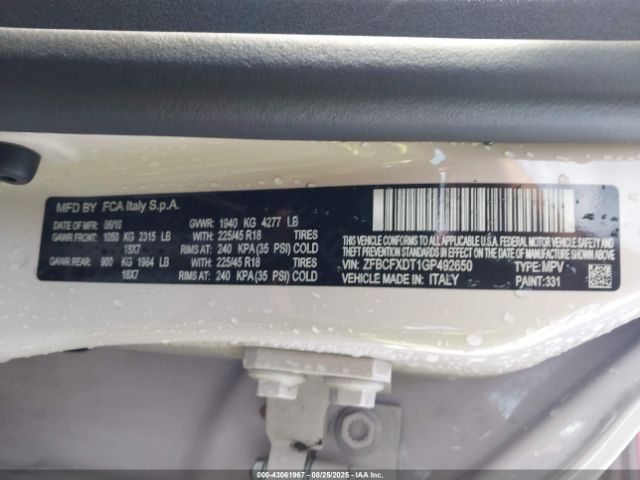 2016 FIAT 500X ZFBCFXDT1GP492650 Photo 8