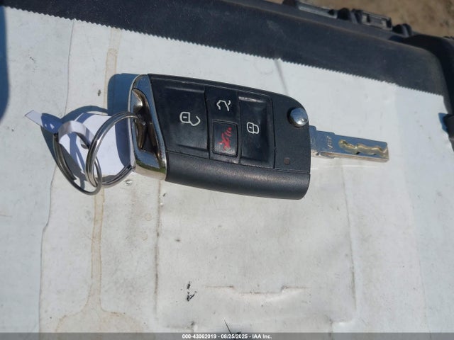 WVWKP7AU9GW910218 Volkswagen E-Golf