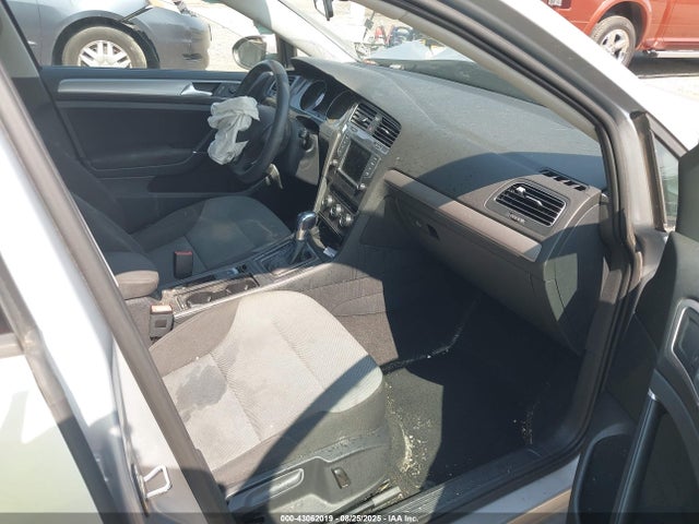 WVWKP7AU9GW910218 Volkswagen E-Golf