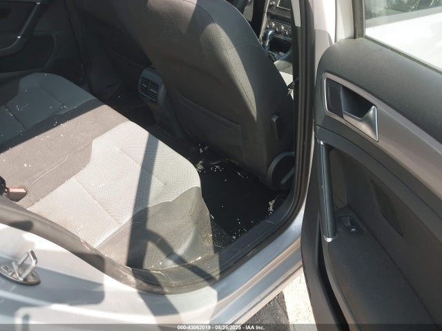 WVWKP7AU9GW910218 Volkswagen E-Golf