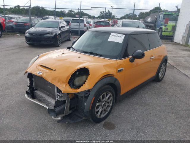 2015 MINI HARDTOP WMWXP7C51F2A41776 Photo 1