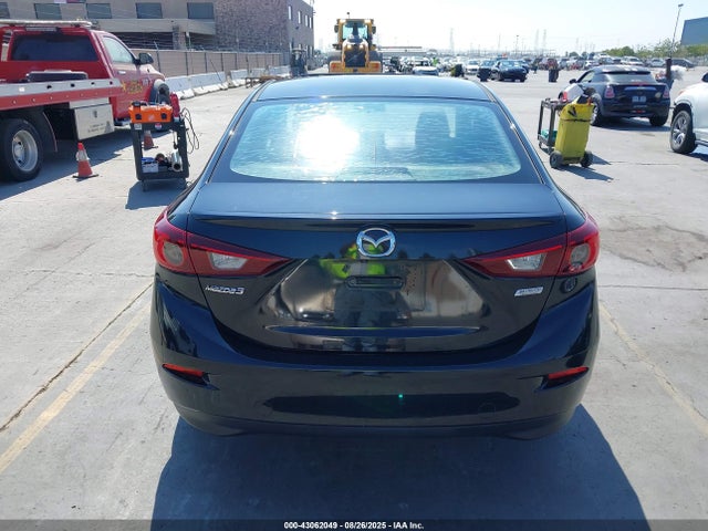 Mazda pe 2016 JM1BM1V76G1332988 Image 16