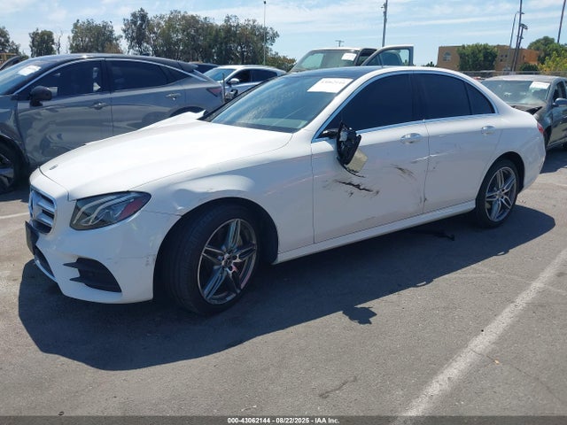 WDDZF4JB3KA527577 Mercedes-Benz m274