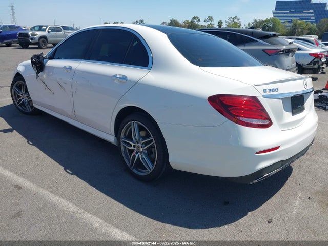 WDDZF4JB3KA527577 Mercedes-Benz m274