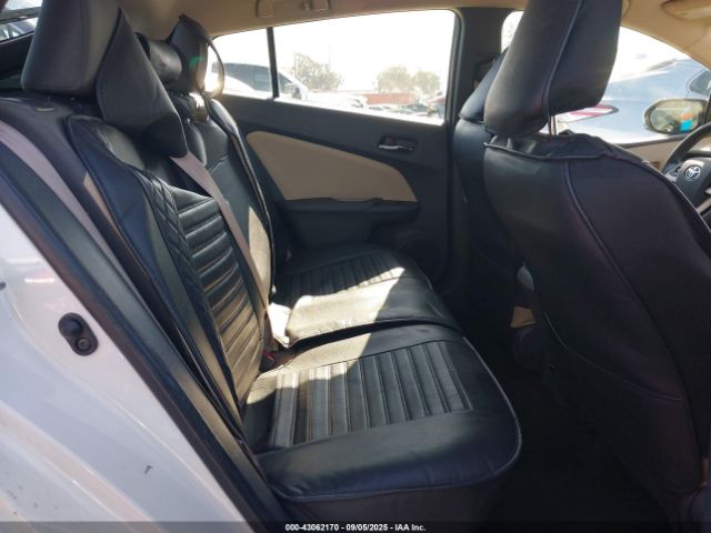 2017 TOYOTA PRIUS JTDKBRFU4H3042473 Photo 7