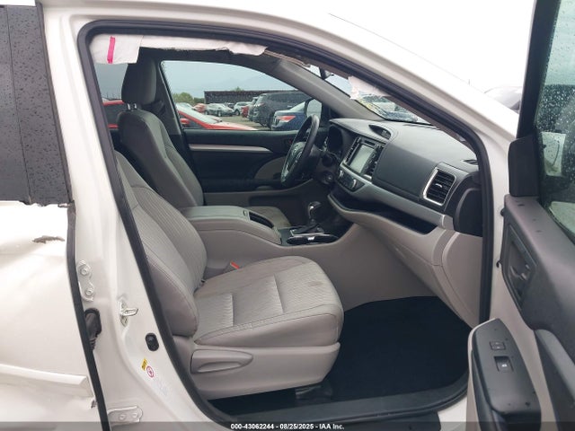 5TDZKRFH8GS150822 Toyota 2gr-fe