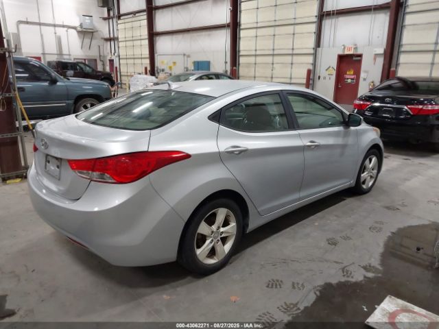 2012 HYUNDAI ELANTRA 5NPDH4AE4CH094080 Photo 3