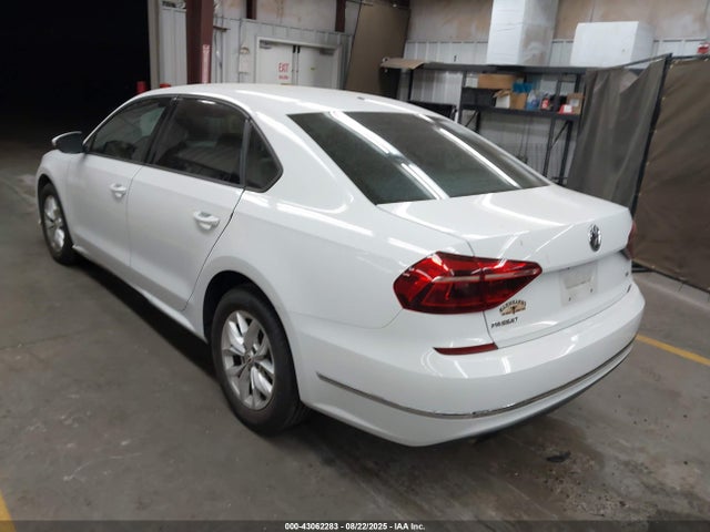 Volkswagen tsi 2018 1VWAA7A31JC014814 Image 3