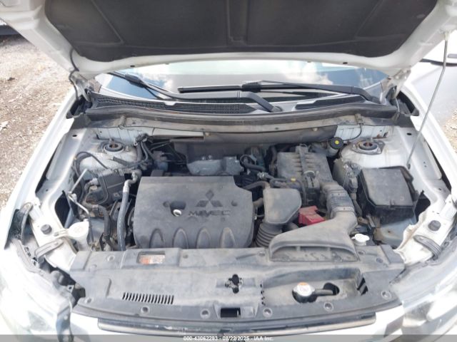 2015 MITSUBISHI OUTLANDER JA4AD3A30FZ007094 Photo 9