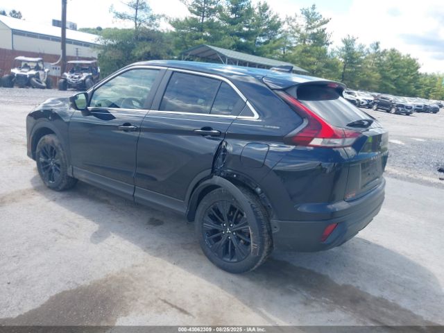 2022 MITSUBISHI ECLIPSE CROSS JA4ATVAA9NZ014492 Photo 2