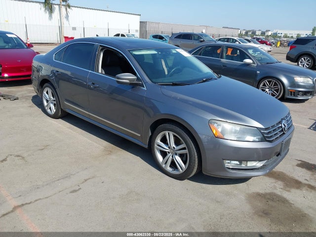 1VWBN7A36EC116656 Volkswagen Passat