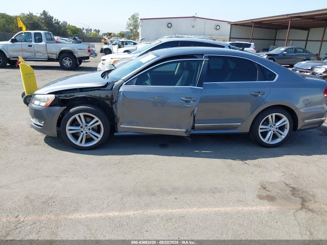 1VWBN7A36EC116656 Volkswagen Passat