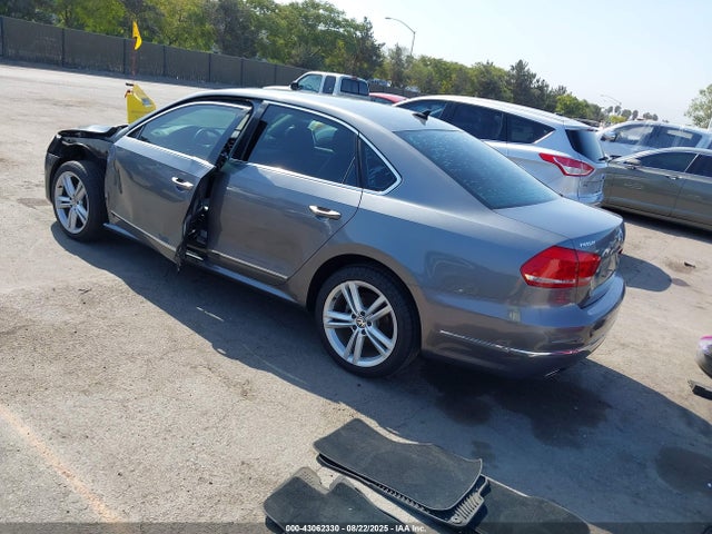 1VWBN7A36EC116656 Volkswagen Passat
