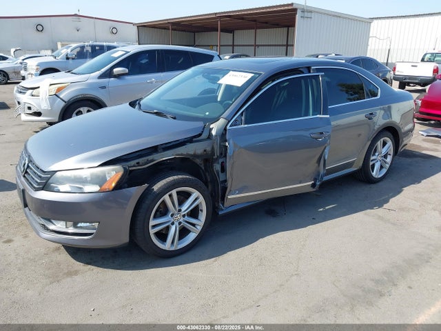1VWBN7A36EC116656 Volkswagen Passat