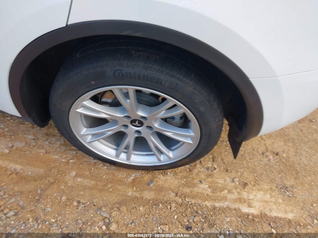 Tesla Model Y 2023 7SAYGDEE4PA083826 Image 12