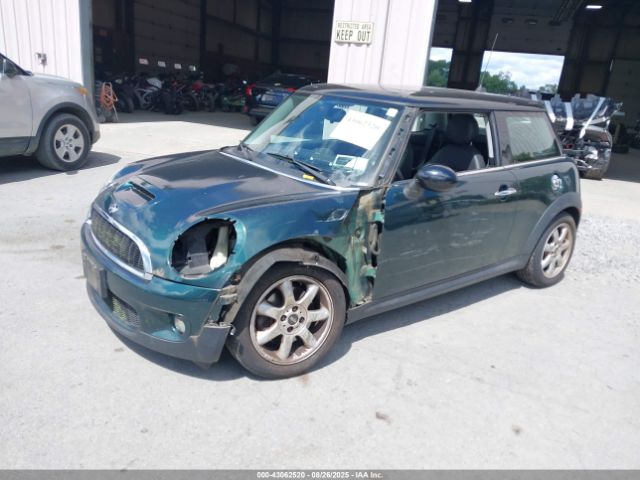 2009 MINI COOPER S WMWMF73539TW86480 Photo 1