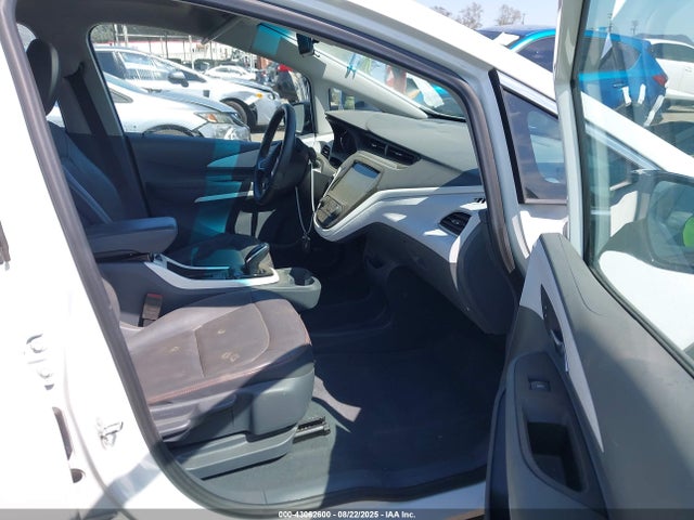 1G1FX6S06H4165537 Chevrolet 2017
