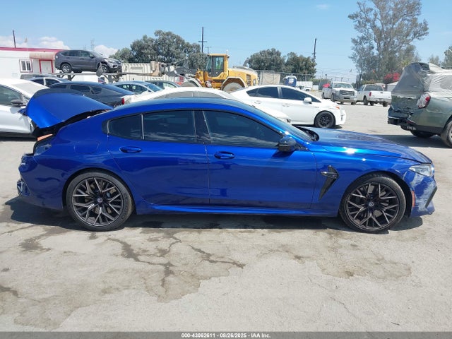 BMW M8 2023 WBSGV0C08PCM46037 Image 13