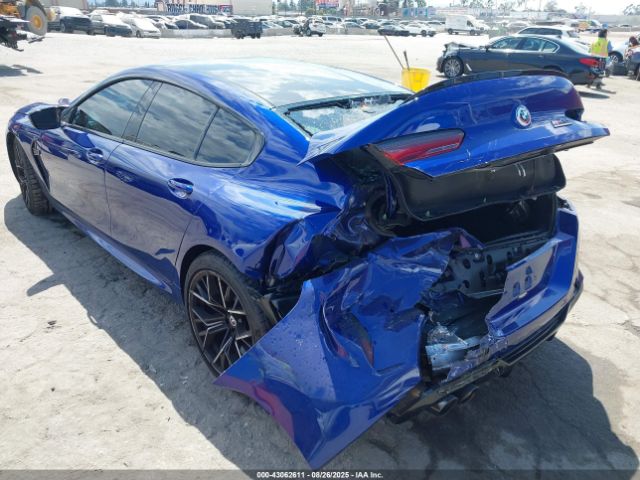 2023 BMW M8 GRAN COUPE WBSGV0C08PCM46037 Photo 2