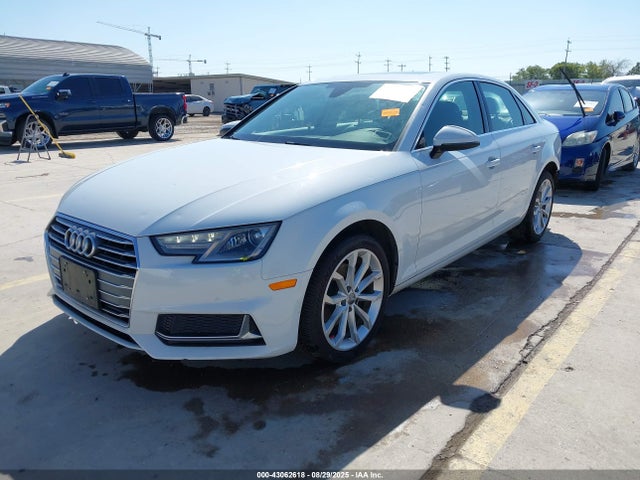 2019 AUDI A4 WAUGMAF47KN001605 Photo 1