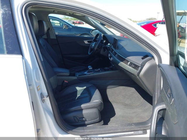 2019 AUDI A4 WAUGMAF47KN001605 Photo 4