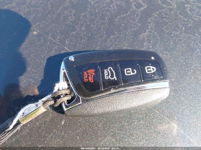 5NMZWDLA2JH105416 Hyundai t-gdi theta ii