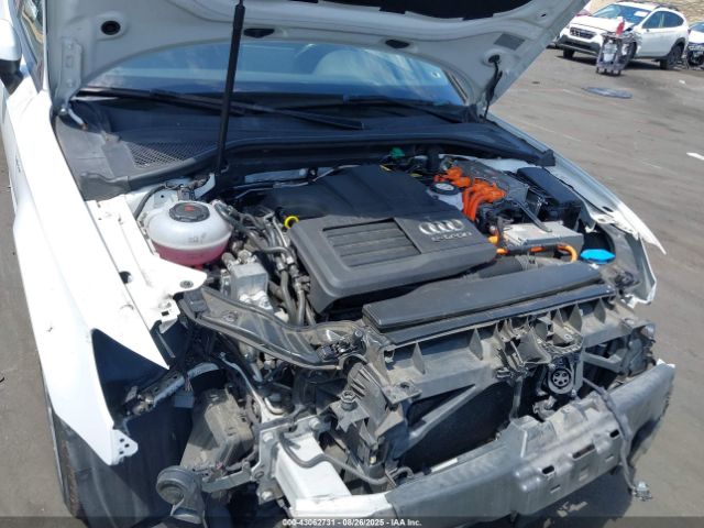 2018 AUDI A3 E-TRON WAUUPBFF0JA066707 Photo 9