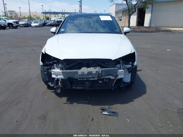 WAUUPBFF0JA066707 Audi 2018