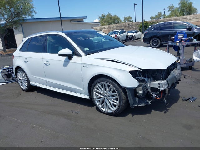 WAUUPBFF0JA066707 Audi 2018