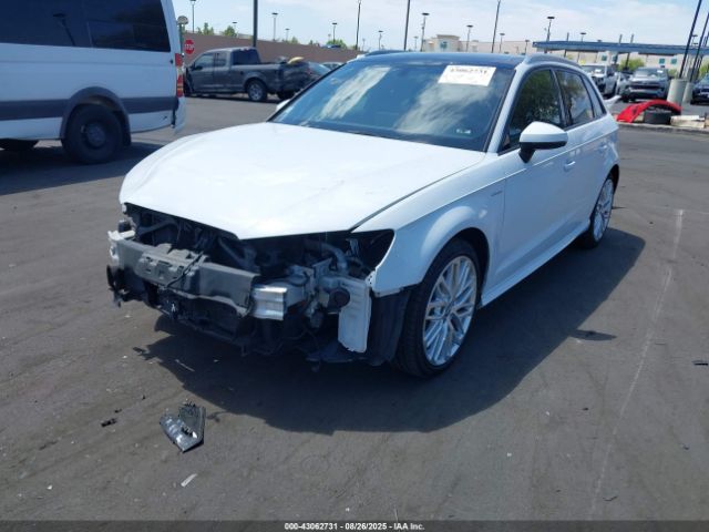 2018 AUDI A3 E-TRON WAUUPBFF0JA066707 Photo 1