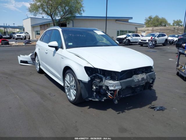 2018 AUDI A3 E-TRON WAUUPBFF0JA066707 Photo 5